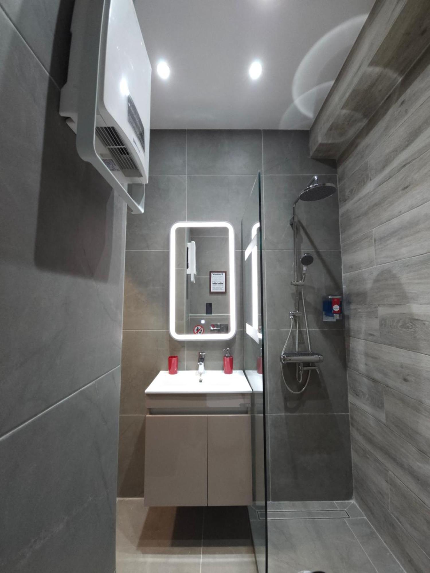 Dione Luxury Business Suite In The Heart Of Athen Exterior foto